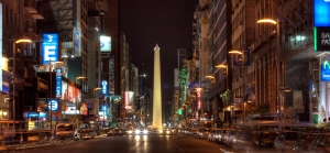 Corrientes_Buenos_Aires_at_Night